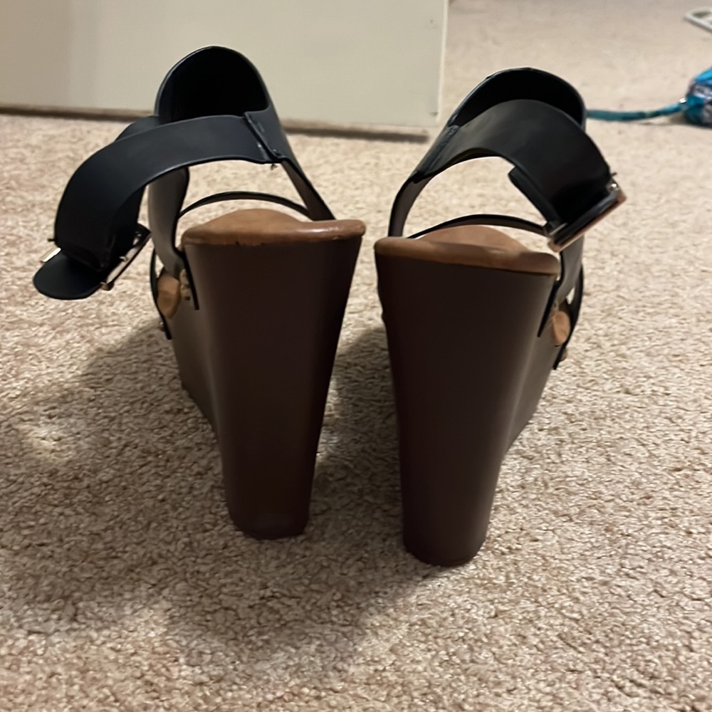 Wedges - Picture 4 of 5